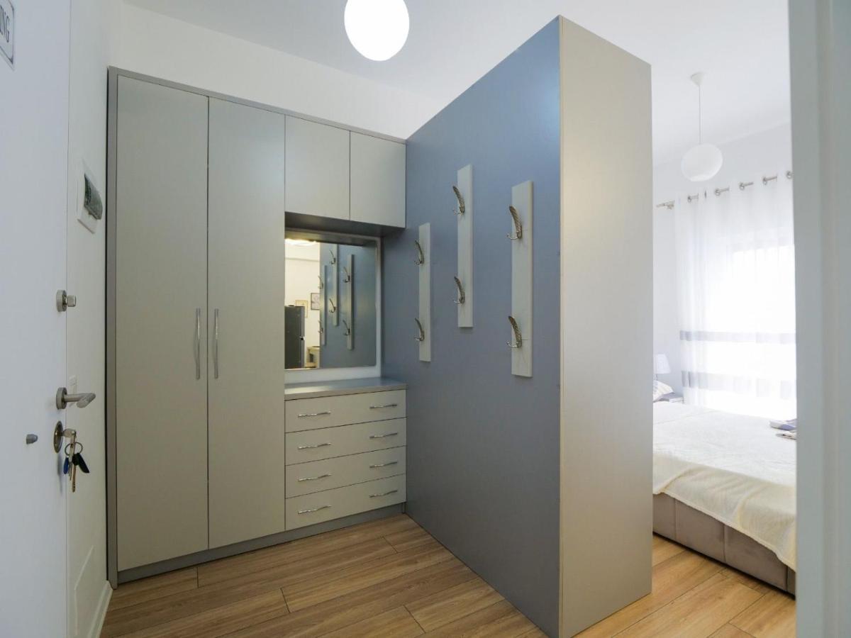 Comfy Studio At 'Mangalem21 Complex' Parking-Wifi-Ac-View Tirana Exterior photo